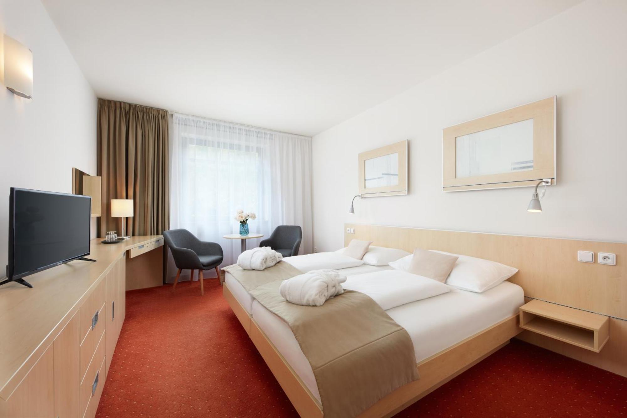 Spa Hotel Felicitas Poděbrady Exteriör bild